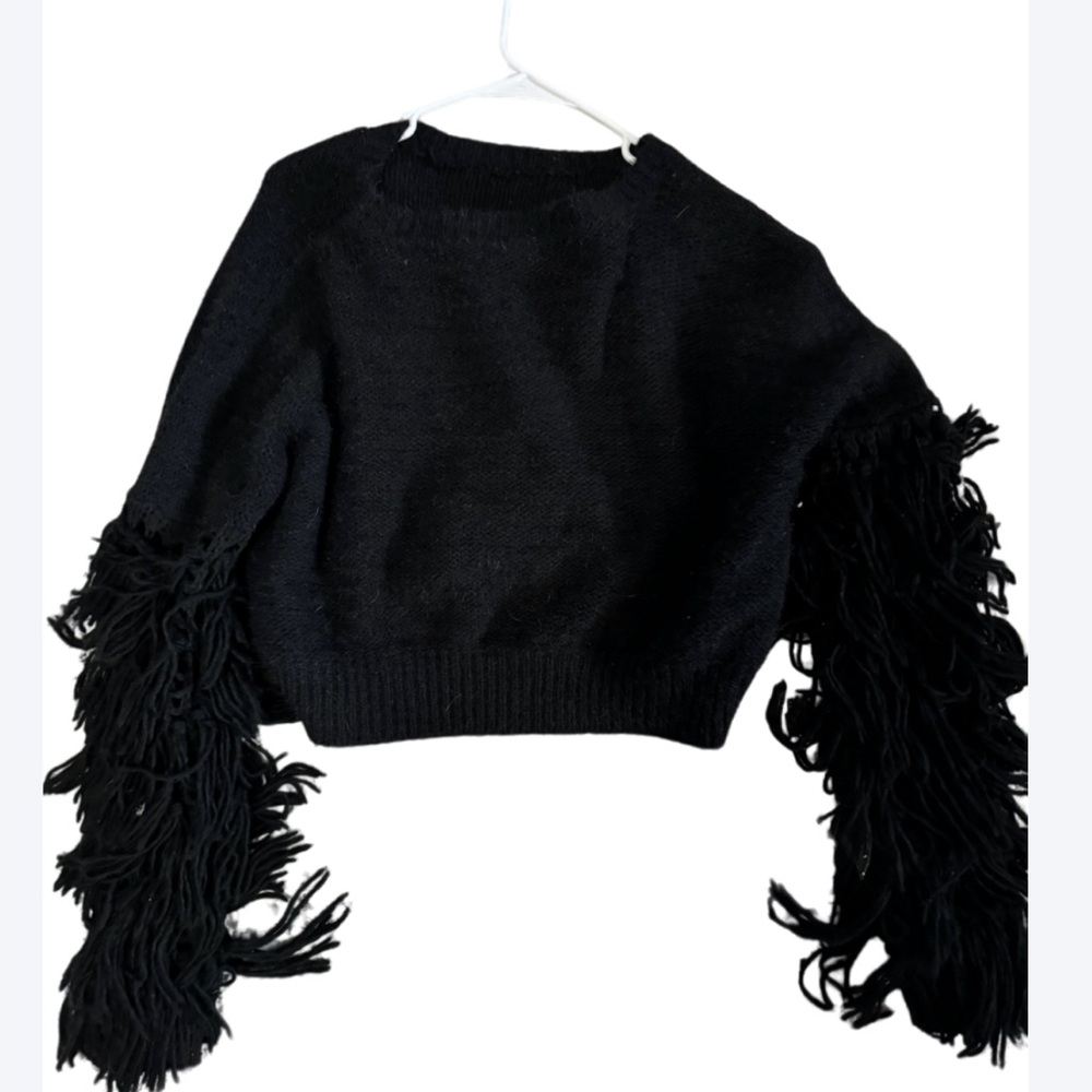 Fringe sweater